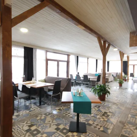 Thermal Seven Seasons Hotel