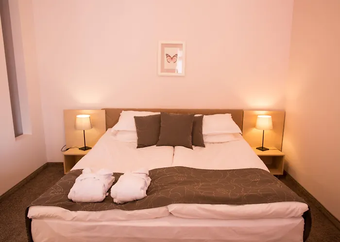 Thermal Seven Seasons 2* בניה